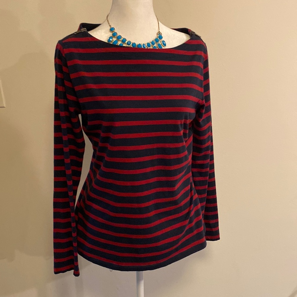 Brooks Brothers NWOT red and navy blue top size Medium with boat neckline